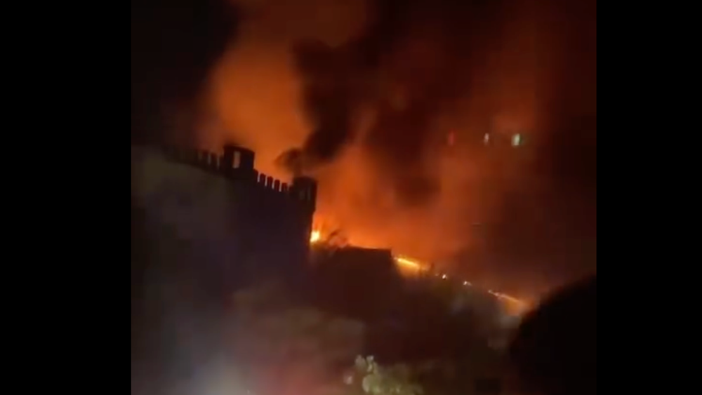 В ночь на 5 сентября в Джалал-Абаде сгорел склад изображение публикации