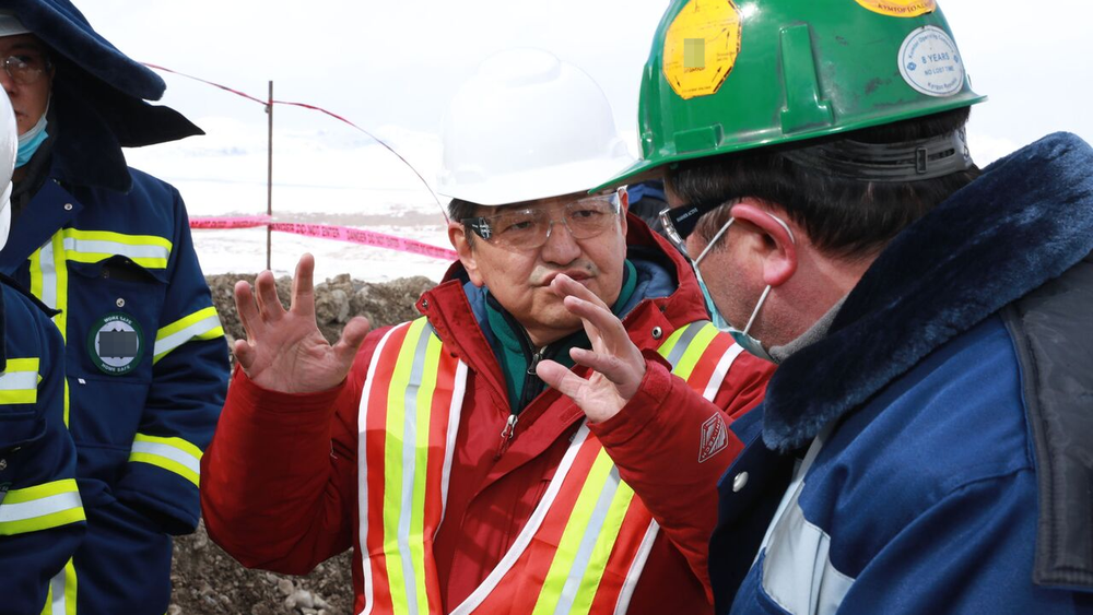 Кыргызстан заинтересован в добыче полезных ископаемых в Афганистане — Акылбек Жапаров изображение публикации