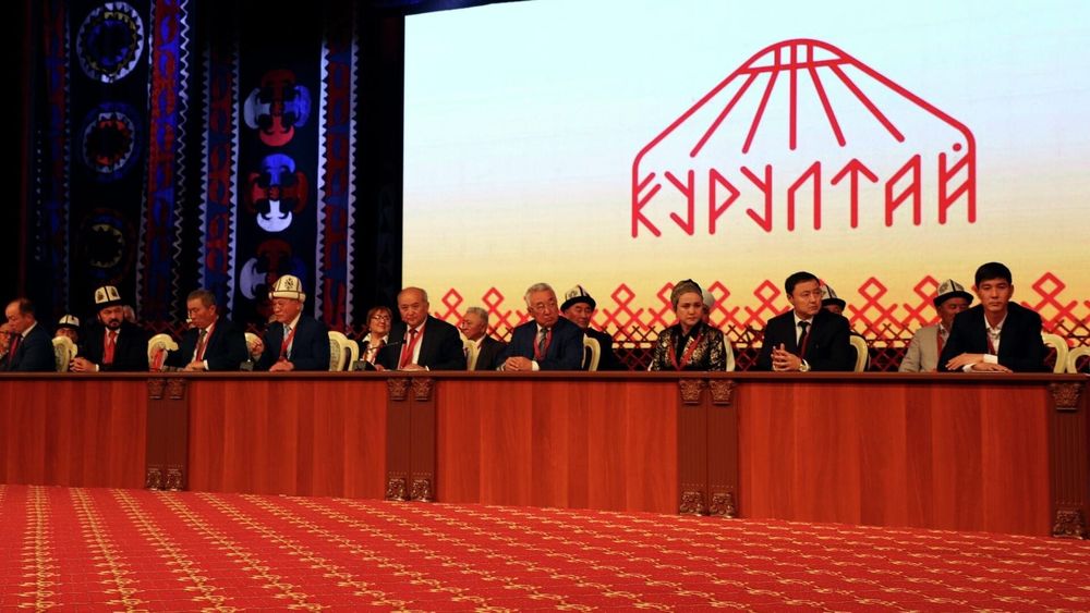 Садыр Жапаров определил дату проведения третьего Народного курултая изображение публикации