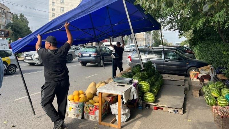 За стихийную торговлю в Бишкеке выписали штрафы на 44 тысячи сомов изображение публикации