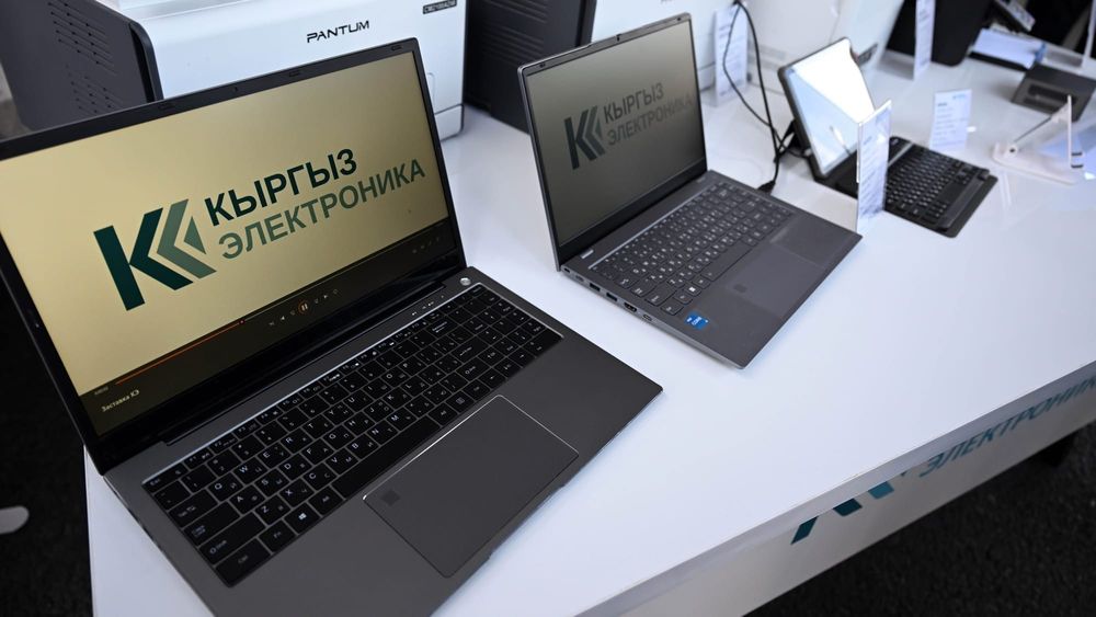 Государство закупит ноутбуки всем учителям – Садыр Жапаров изображение публикации