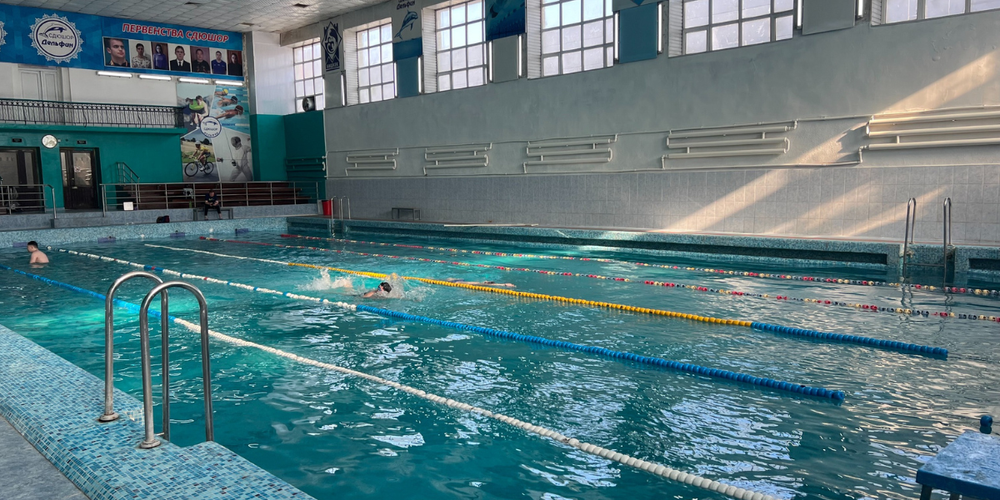 В Бишкеке после капремонта открыли школу олимпийского резерва «Дельфин» изображение публикации