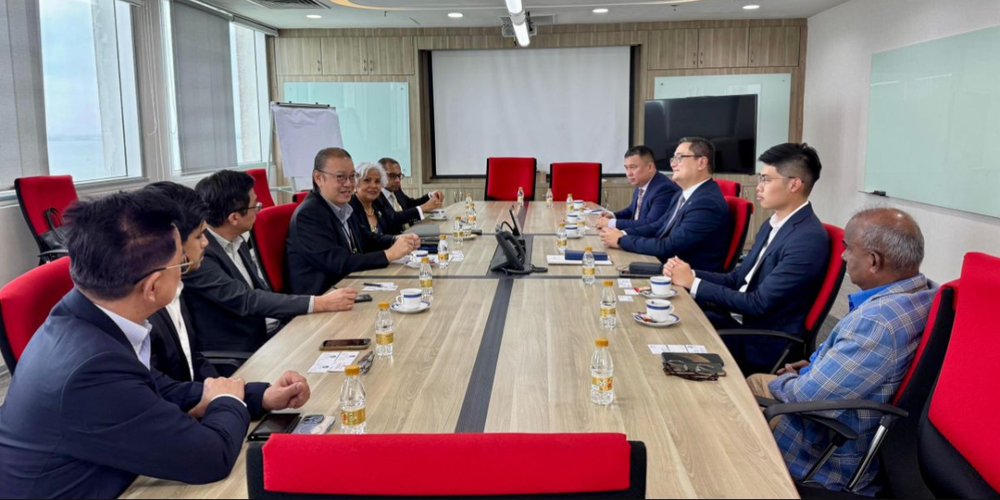 Посол Кыргызстана в Малайзии презентовал возможности республики властям и бизнесу Пенанга изображение публикации