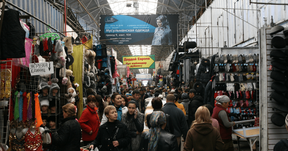 Торговцы заплатили 1.68 млрд сомов за аренду мест на рынках в III квартале изображение публикации