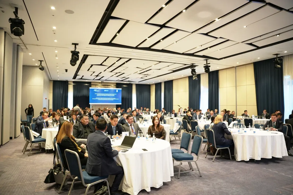 В Бишкеке обсудили улучшение инвестклимата и реализацию госполитики по инвестициям изображение публикации