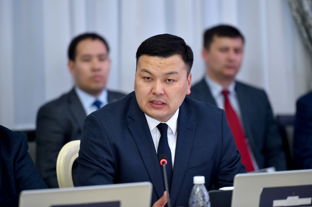 Министр юстиции Аяз Баетов назначен главой НИСИ и временным зампредседателя кабмина КР изображение публикации