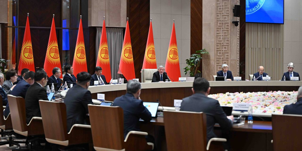 Массовые выговоры и увольнения: кого наказали за провалы в работе в местных органах власти изображение публикации