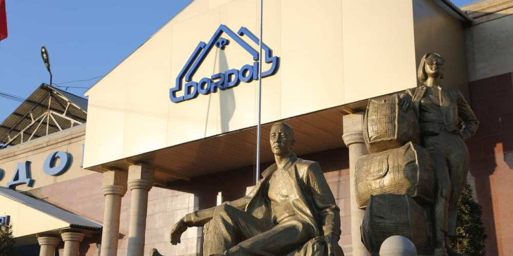 В Кыргызстане запустят пилотный проект по налоговому администрированию на «Дордое» изображение публикации