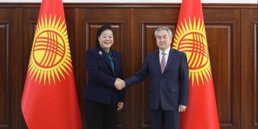 Посол Китая Ду Дэвэнь завершает свою дипмиссию в Кыргызстане изображение публикации