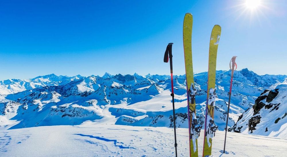 Лучшие горнолыжные курорты стран СНГ: гайд по трассам, ценам и инфраструктуре изображение публикации