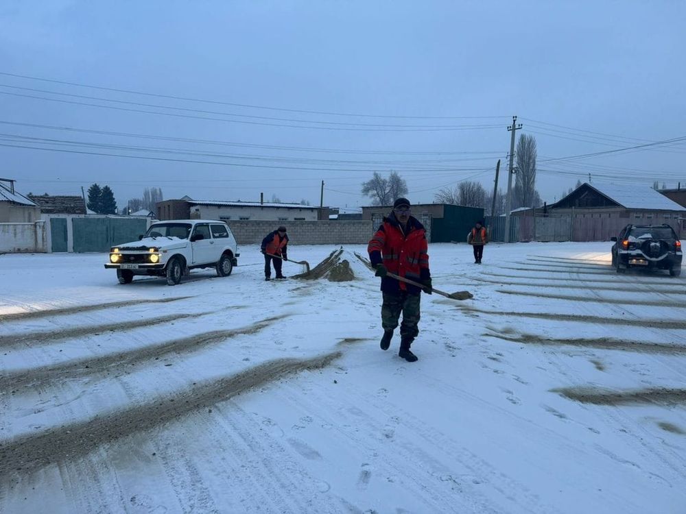 Минтранс предупредил о запрете выезда на встречную полосу в снегопад изображение публикации