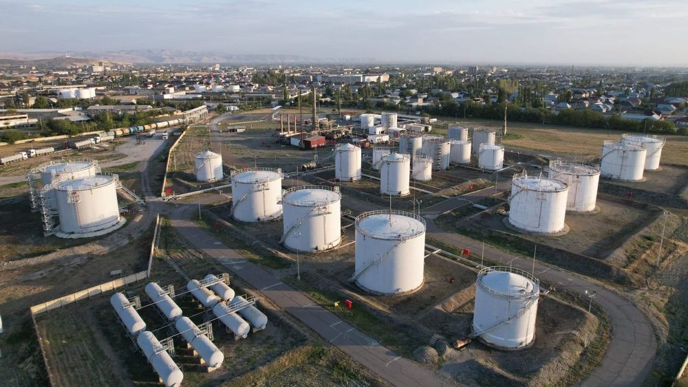 В Кыргызстане появится завод по производству бензина АИ-92 и АИ-95 изображение публикации