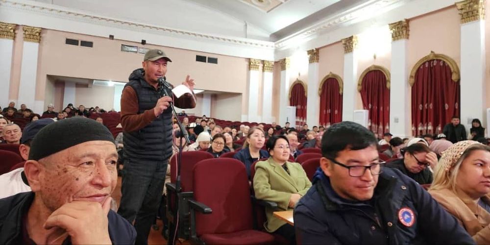 Предпринимателям Оша и Джалал-Абада рассказали о новых трудовых нормах изображение публикации