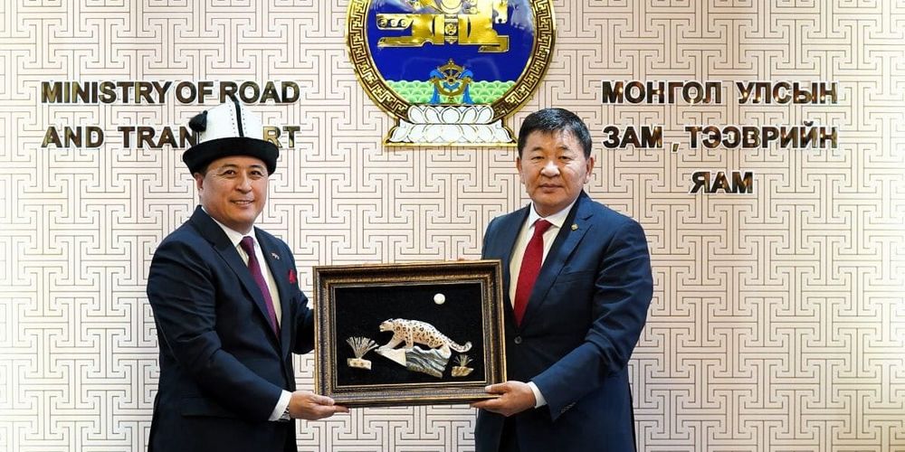 Кыргызстан и Монголия обсудили запуск авиарейса Бишкек – Улан-Батор изображение публикации