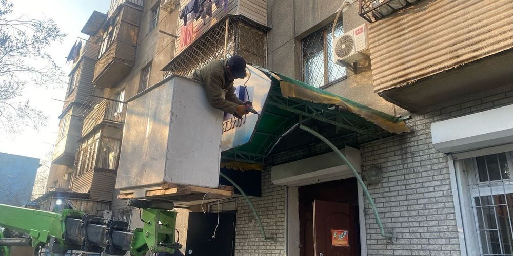 В Бишкеке выписали штрафов на 143 тысячи сомов за незаконную рекламу изображение публикации