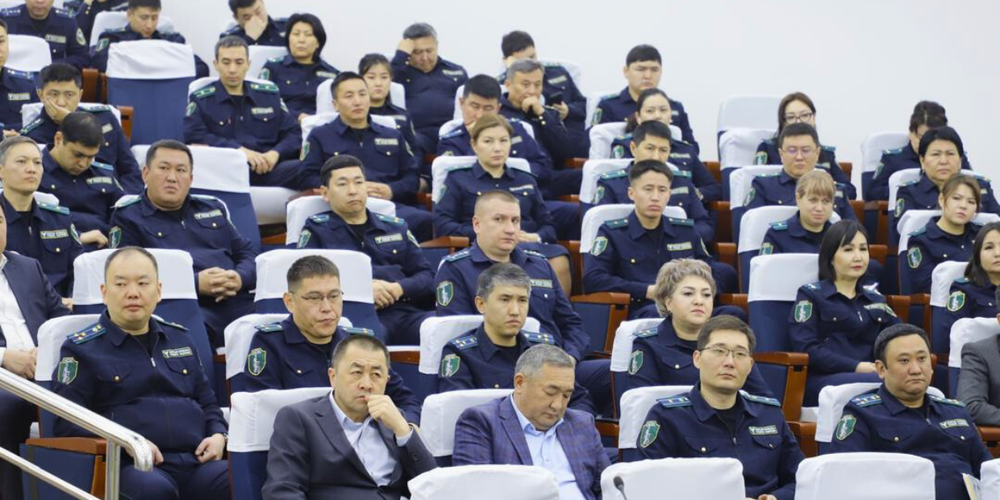 Сотрудники ГКНБ предупредили таможенников об ужесточении наказания за коррупцию изображение публикации