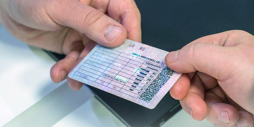 В Жумгале лица с психическими расстройствами получили «чистые» справки и водительские права — возбуждено дело изображение публикации