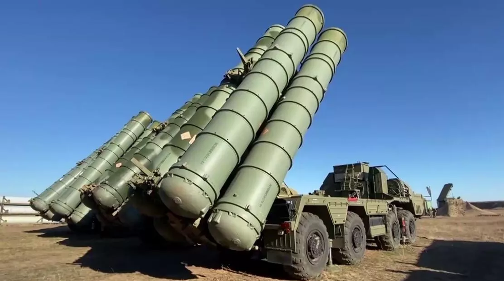 Кыргызстан получил от России зенитно-ракетный комплекс С-300 изображение публикации