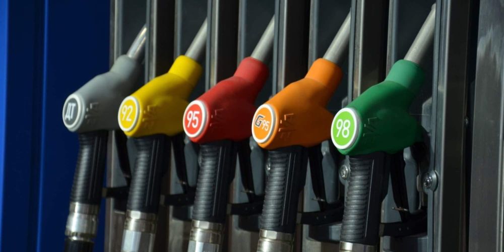 В Оше и Баткенской области выявили 36 тысяч литров немаркированного топлива изображение публикации