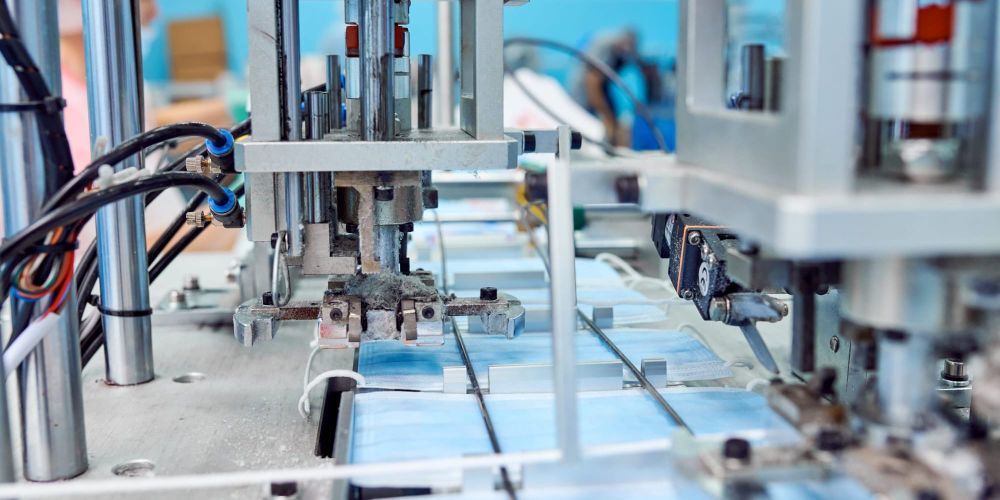 КР совместно с Узбекистаном намерен наладить выпуск медизделий в СЭЗ «Бишкек» изображение публикации