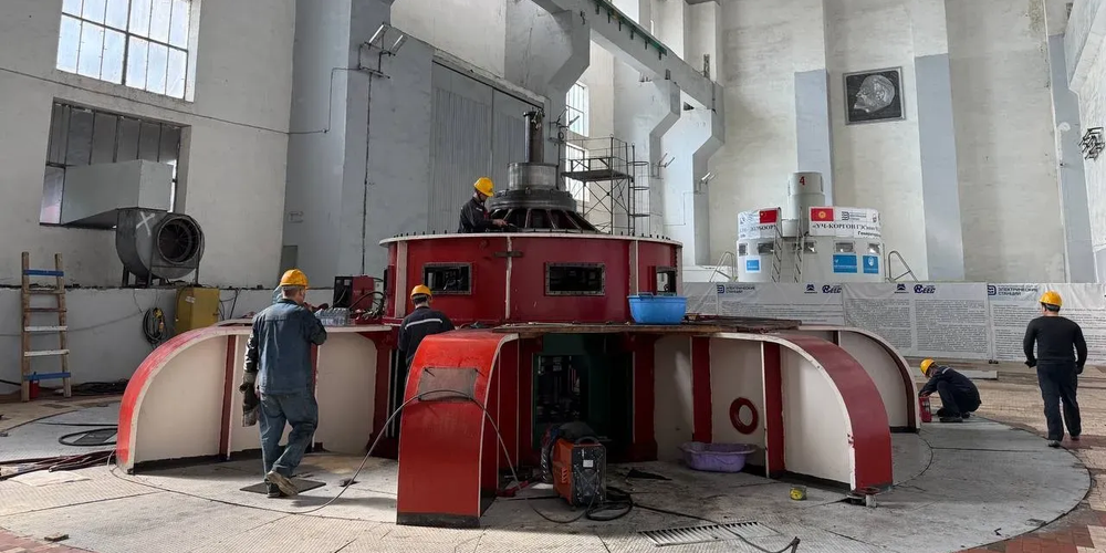 Реконструкцию гидроагрегата №3 Уч-Курганской ГЭС завершат осенью 2025 года изображение публикации