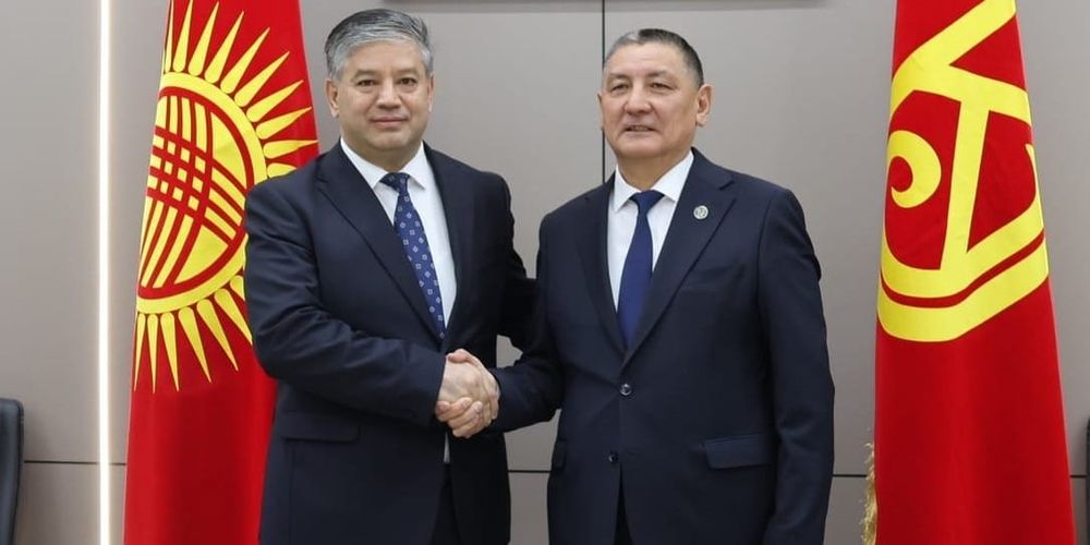 Минсоцтруда и КНУ договорились помогать студентам с трудоустройством изображение публикации