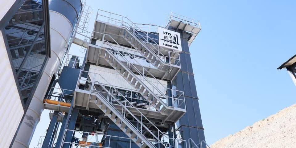 В Ошской области открыли завод – он будет выпускать до 550 тонн щебня в час изображение публикации