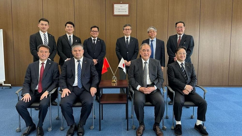 Минсоцтруда КР предложило Японии увеличить квоты на трудоустройство кыргызстанцев изображение публикации