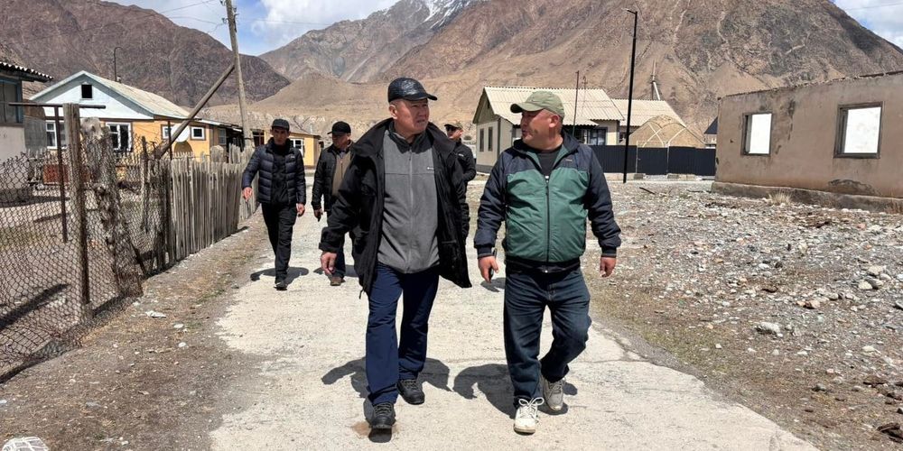 Власти КР пообещали обеспечить интернетом отдаленное село Энилчек изображение публикации