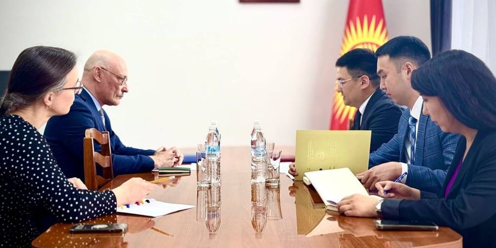 Кыргызстан обсудил с Эстонией цифровую трансформацию и e-Residency изображение публикации
