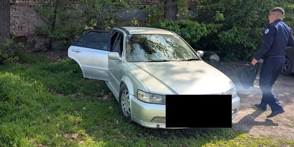 В мэрии Бишкека напомнили: парковка на газонах запрещена, штраф — 5.5 тысячи сомов изображение публикации