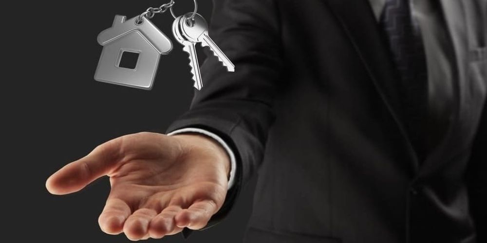 Мошенники выдают себя за сотрудников Нацбанка и лишают жертв денег и жилья изображение публикации