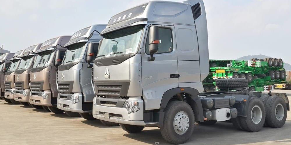 Таможня выявила махинации при ввозе тягачей в КР — ущерб составил 13.7 млн сомов изображение публикации