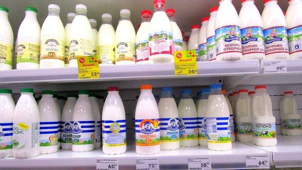 В Кыргызстан не пустили 16.5 тысячи литров молочной продукции из России изображение публикации