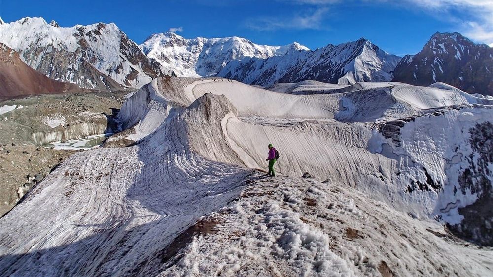 Кыргызстан теряет ледники и сталкивается с ростом оползней — Жапаров изображение публикации