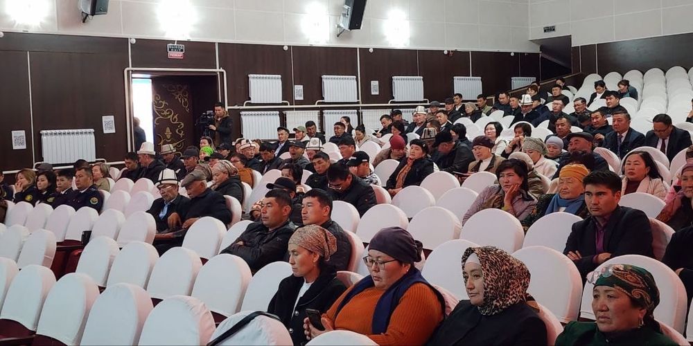 В Нарыне прошел «Караван просвещения бизнеса»: участие приняли более 200 предпринимателей изображение публикации