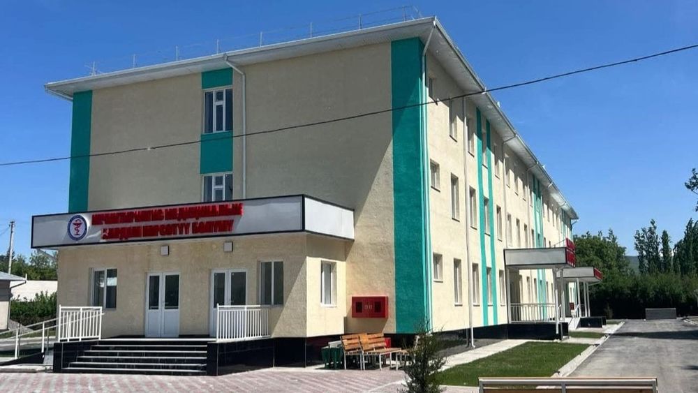 В селе Мырза-Аке построили новую больницу на 60 коек изображение публикации
