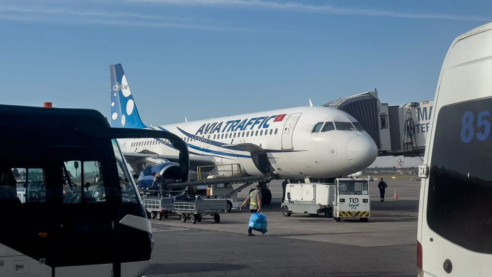 Кыргызстан увеличил объемы авиаперевозок: в 2024 году количество рейсов выросло на 7% изображение публикации