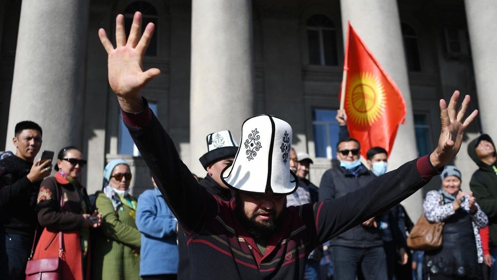 Суд продлил запрет на митинги в центре Бишкека до 30 сентября изображение публикации