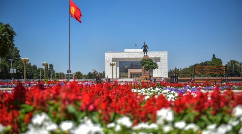 По итогам 2024 года в КР работали 1.7 млн мужчин и 1.1 млн женщин — Нацстатком изображение публикации