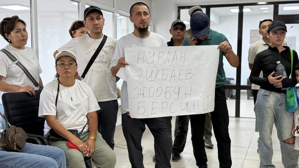 Минстрой дал Brand House неделю на устранение жалоб дольщиков и возобновление строительства изображение публикации