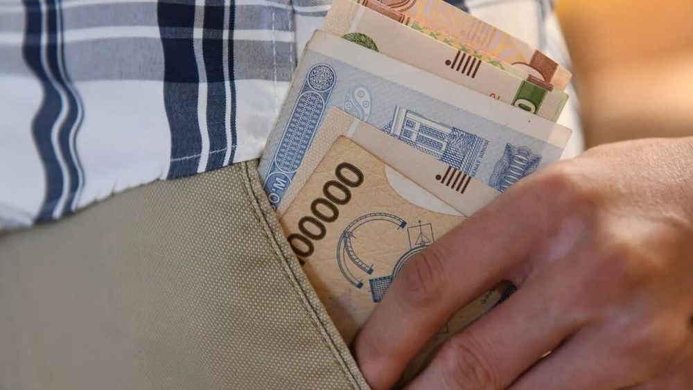 Центробанк Узбекистана хочет установить минимальный доход для получения микрозайма изображение публикации