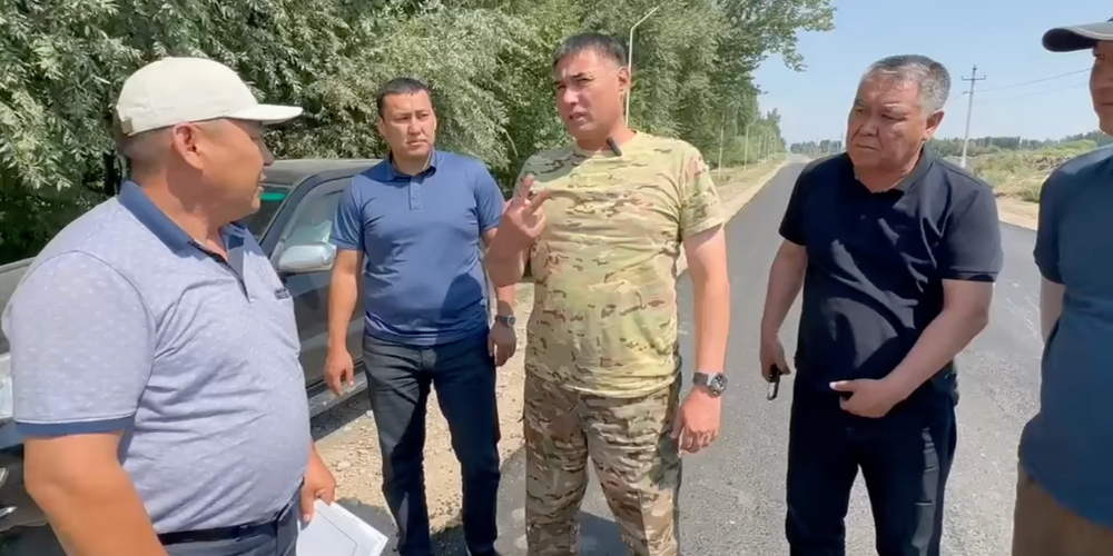 «Два года – 1 км асфальта»: глава Минтранса отчитал подрядчика за сроки ремонта дороги Ала-Бука – Касан изображение публикации