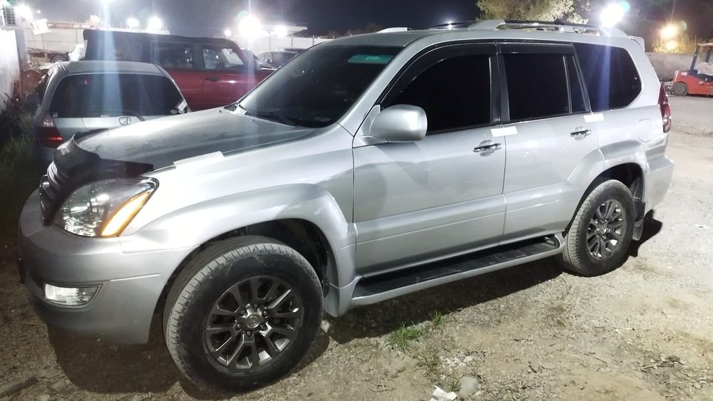 Таможенники пресекли незаконный ввоз внедорожника – нанесен ущерб в 3.6 млн сомов изображение публикации