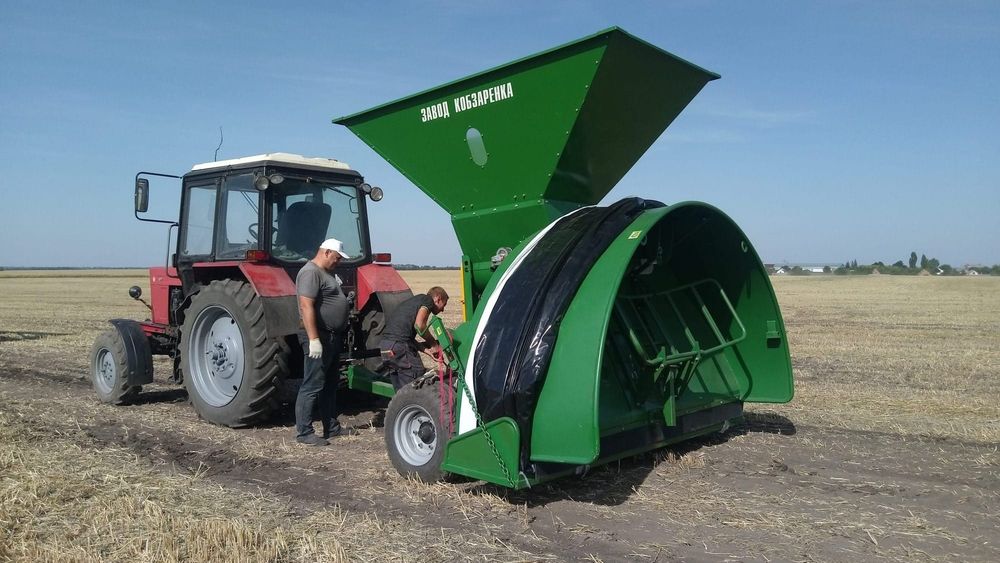 В Кыргызстане начали использовать новую технологию хранения зерна в полиэтиленовых рукавах изображение публикации