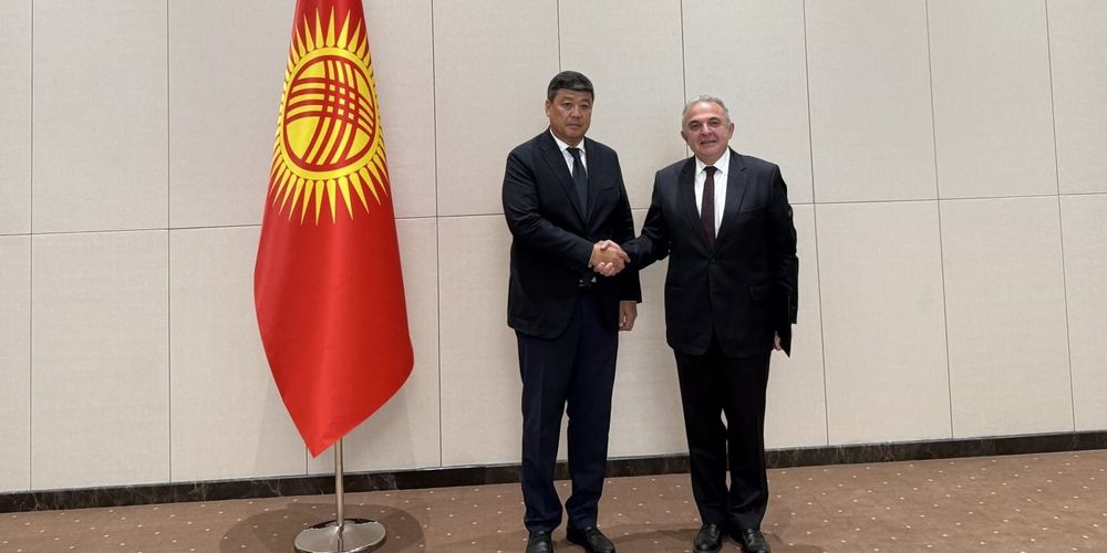 Кыргызстан и Турция обсудили снятие торговых барьеров для достижения товарооборота в $5 млрд изображение публикации