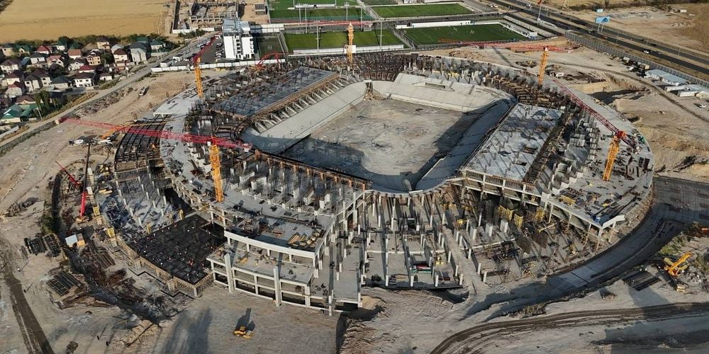 Строительство конгресс-холла и стадиона на 51  тысячу мест в Бишкеке — на каком этапе работы? (ФОТО) изображение публикации
