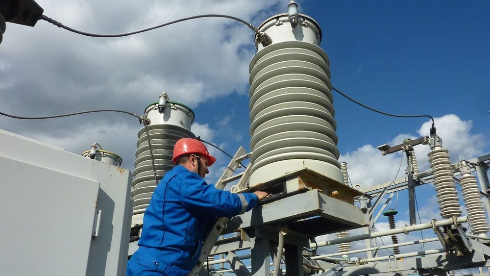 Ошское предприятие электрических сетей готово к осенне-зимнему периоду на 90% изображение публикации