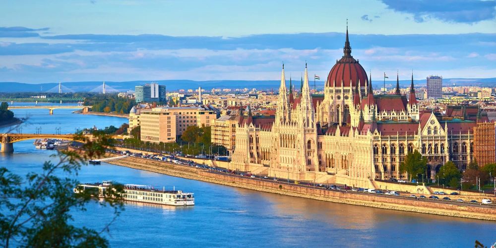 Кыргызстан ратифицировал соглашение о прямом авиасообщении с Венгрией изображение публикации