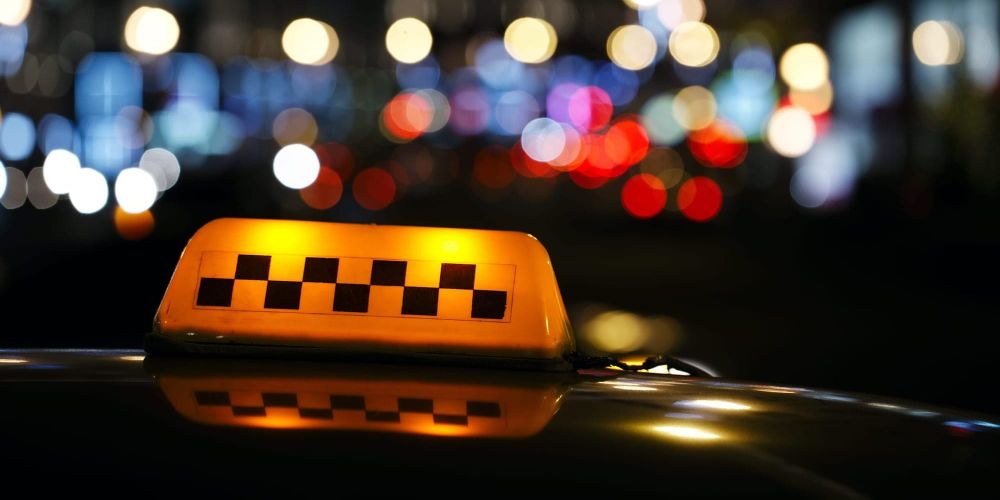 Опрятный, трезвый, несудимый: МВД инициировало новые стандарты для таксистов КР изображение публикации